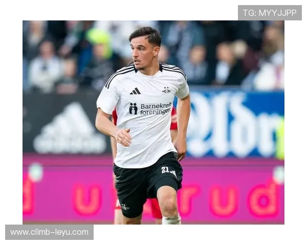 二十八号足球球星有哪些知名人物及其精彩表现盘点