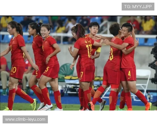 中国足球球星历史数据全解析：进球助攻记录及个人荣誉统计