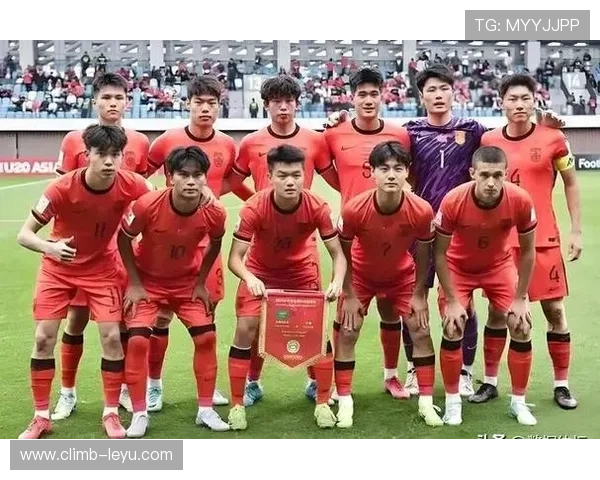 中国足球队虽缺国际巨星但也有潜力球员为国争光