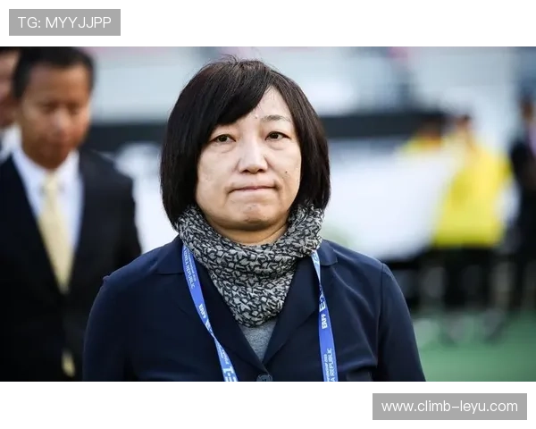 孙雯：从1992年12月6日的足球梦想起步到世界舞台的女足传奇之路