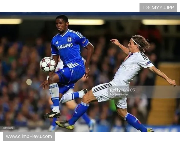 连界足球队球星阵容揭秘 哪些球员引领球队崛起成就辉煌 连界足球队球星阵容揭秘 哪些球员引领球队崛起成就辉煌